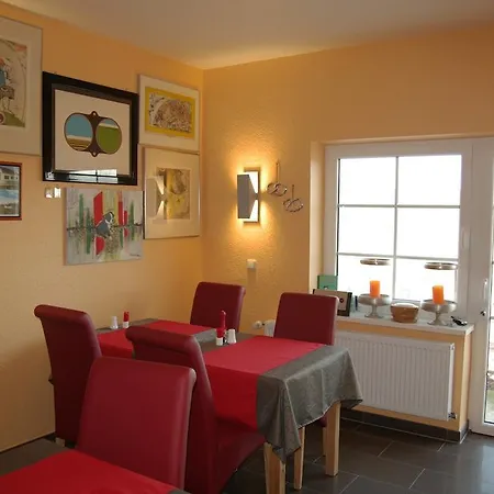 Gastezimmer Am Elberadweg Hotel Damnatz