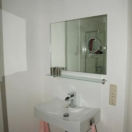 Gastezimmer Am Elberadweg Hotel