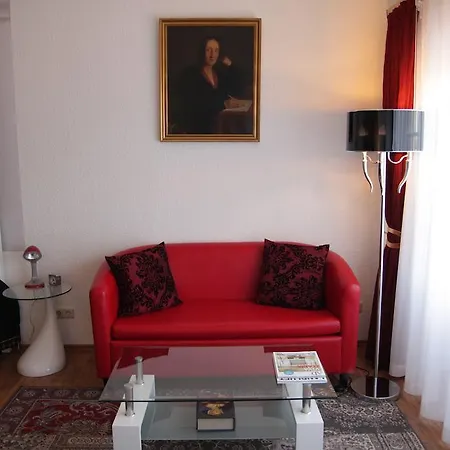 Gastezimmer Am Elberadweg 4*