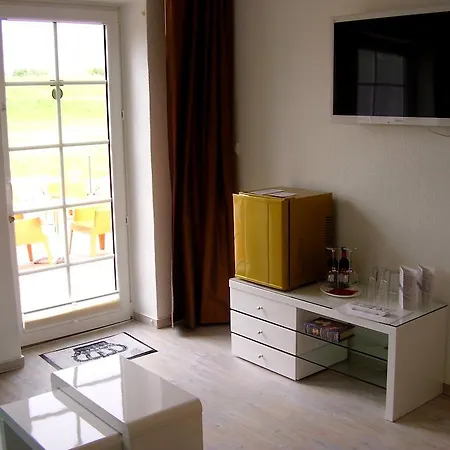 Gastezimmer Am Elberadweg Hotel 4*